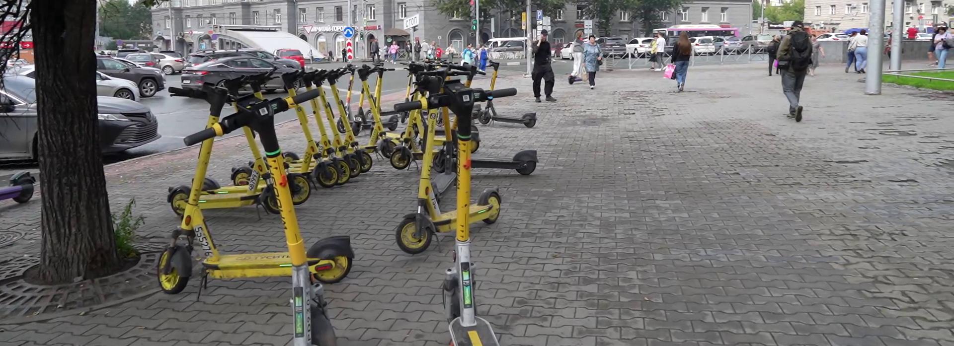 Рейд на площади Калинина: самокатчиков учат ездить по тротуарам