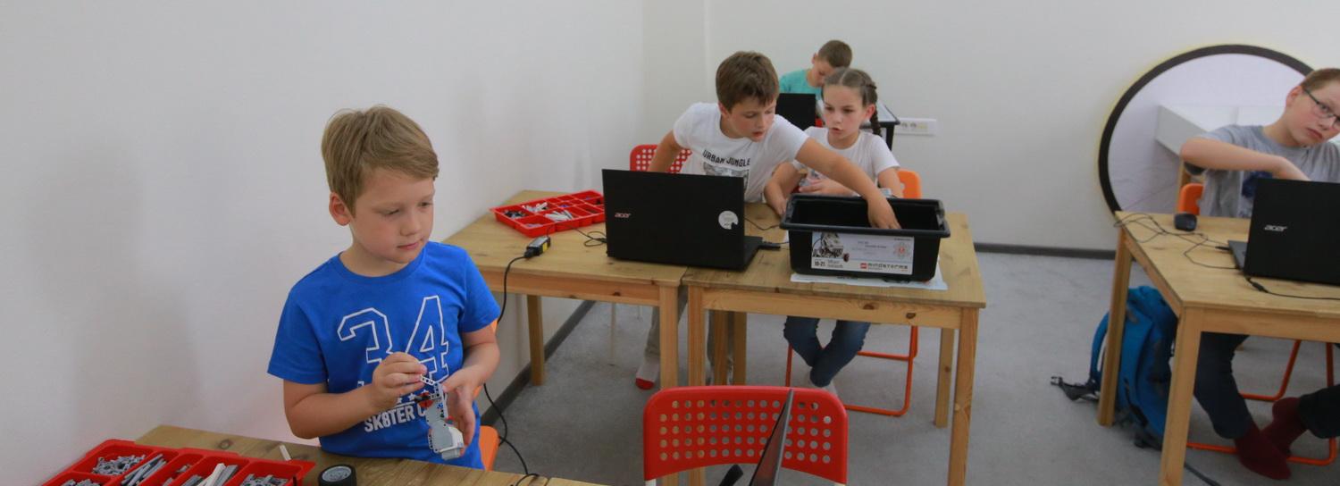 В Новосибирске вводят сертификаты для записи школьников в кружки