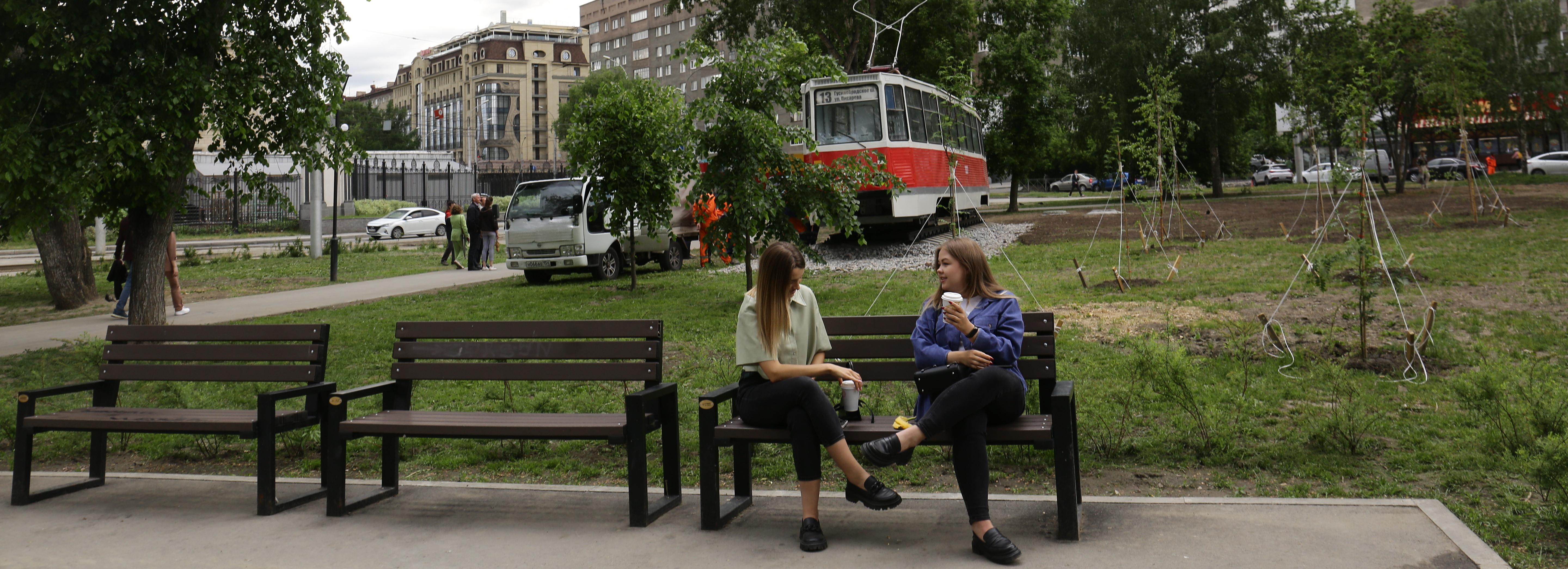 Приём заявок от операторов кафе в 13-м трамвае продлили на неделю