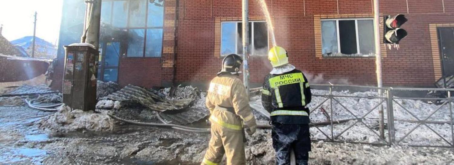 Пожар на улице Волочаевской тушили целые сутки