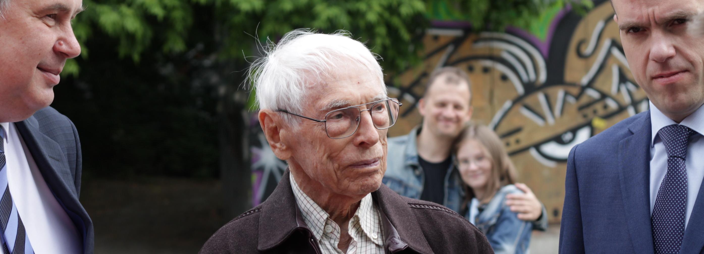 97-летний маэстро Зацепин впервые за много лет приехал в Новосибирск