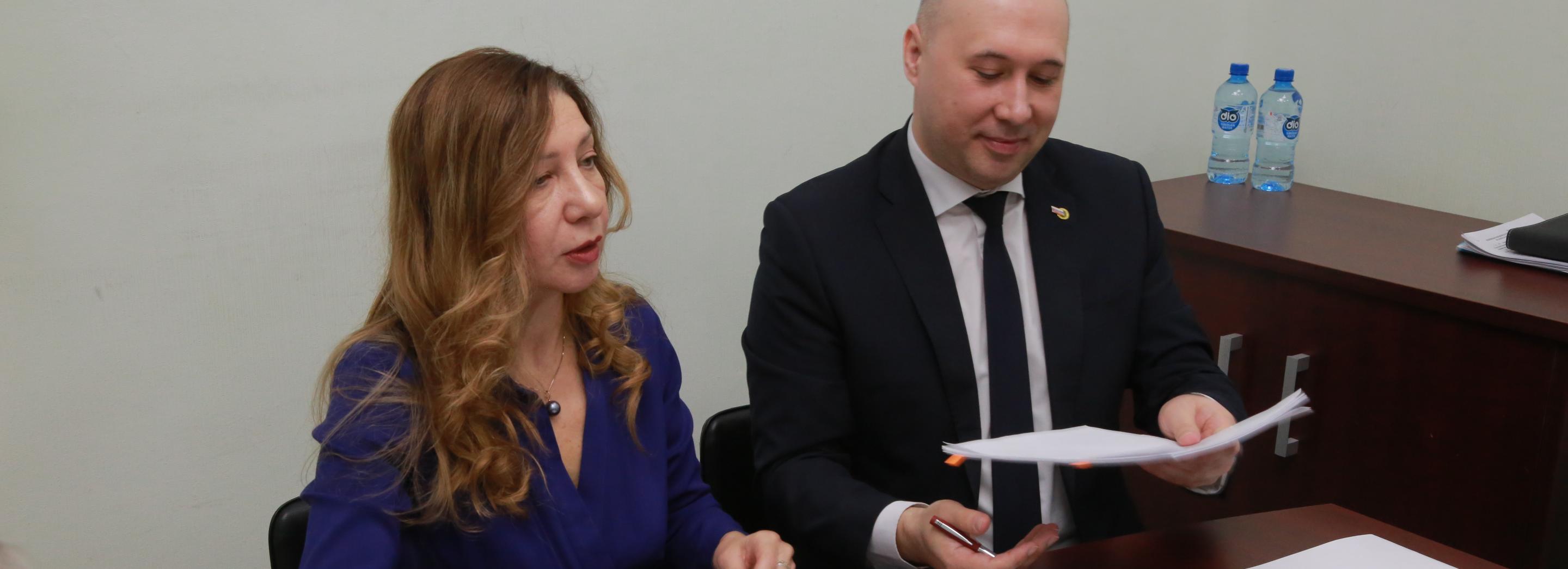 Профсоюз защитит интересы соцработников в Новосибирске