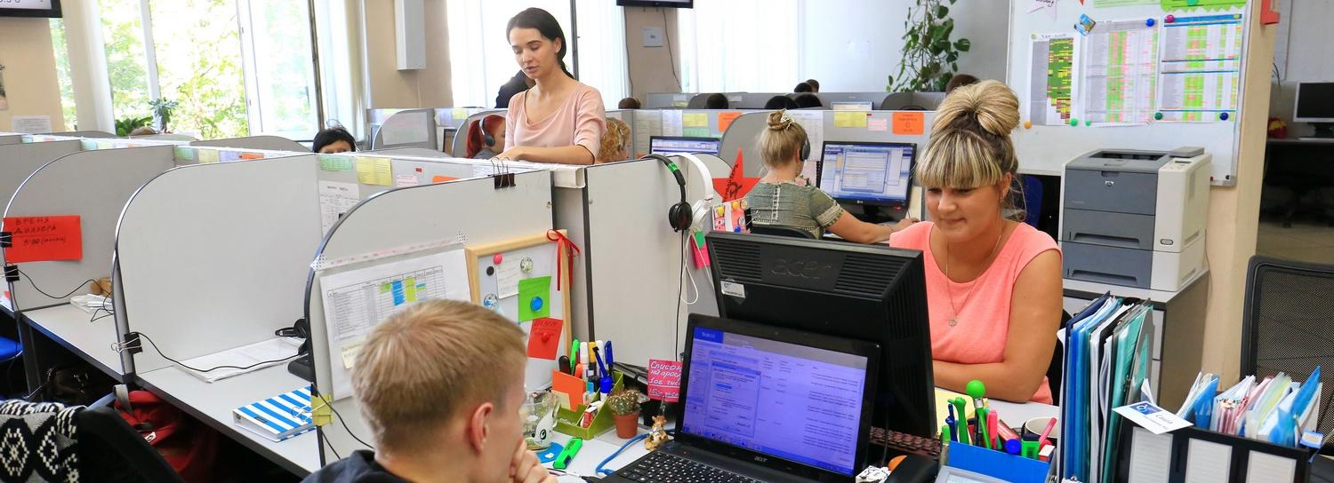 Зачем менять бумажную трудовую книжку на электронную