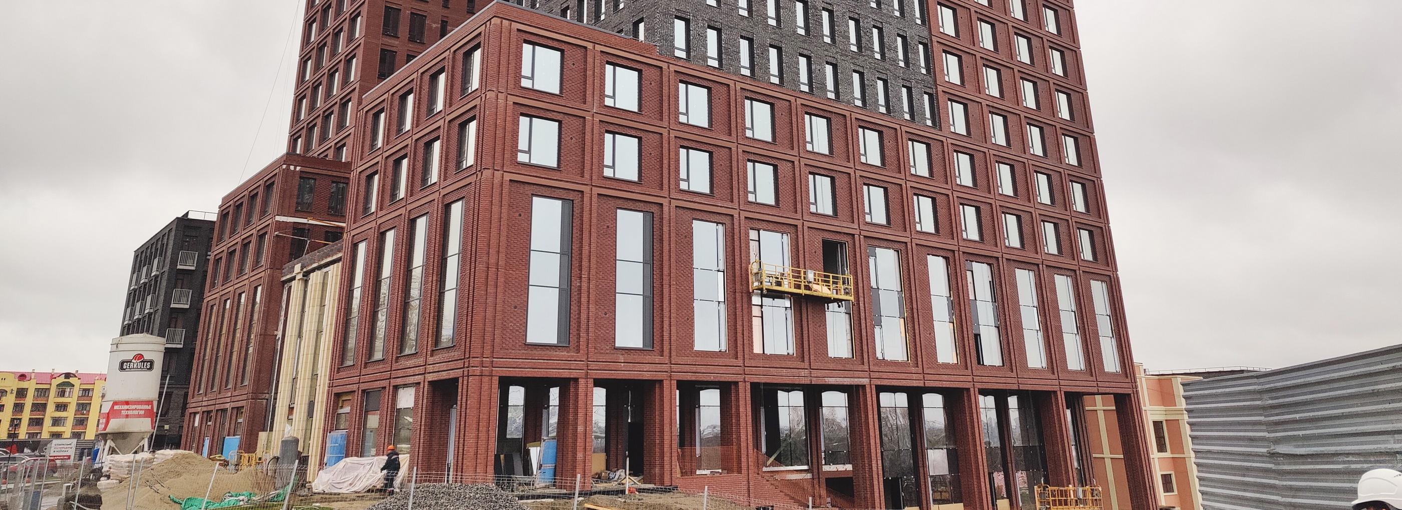 16-этажный отель с видом на новый мост строят рядом с конторой Будагова