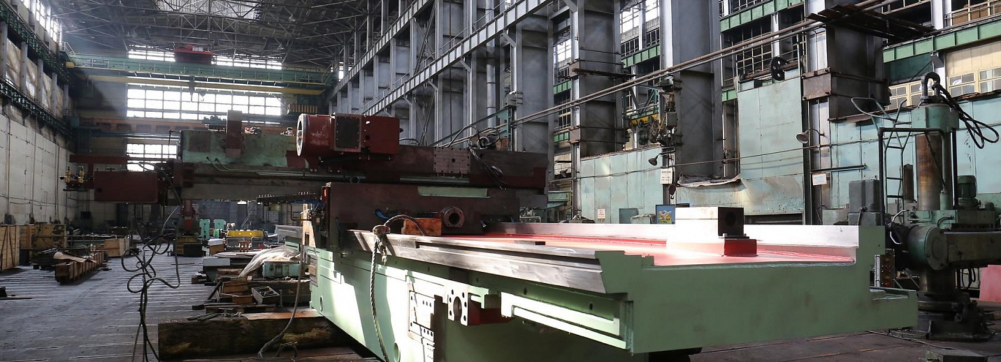 Накопивший долги по зарплате Тяжстанкогидропресс получил 10 млн рублей