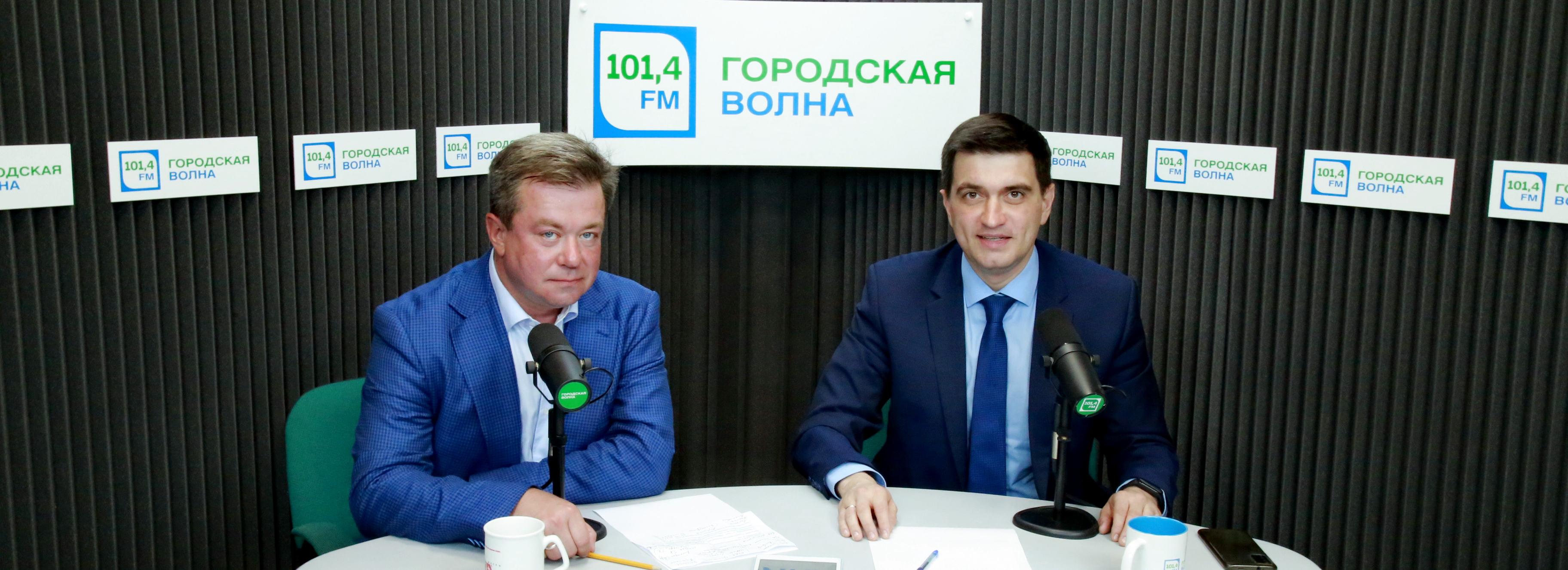 Вечерний разговор: мусор, горячая вода и ситуация в Донбассе