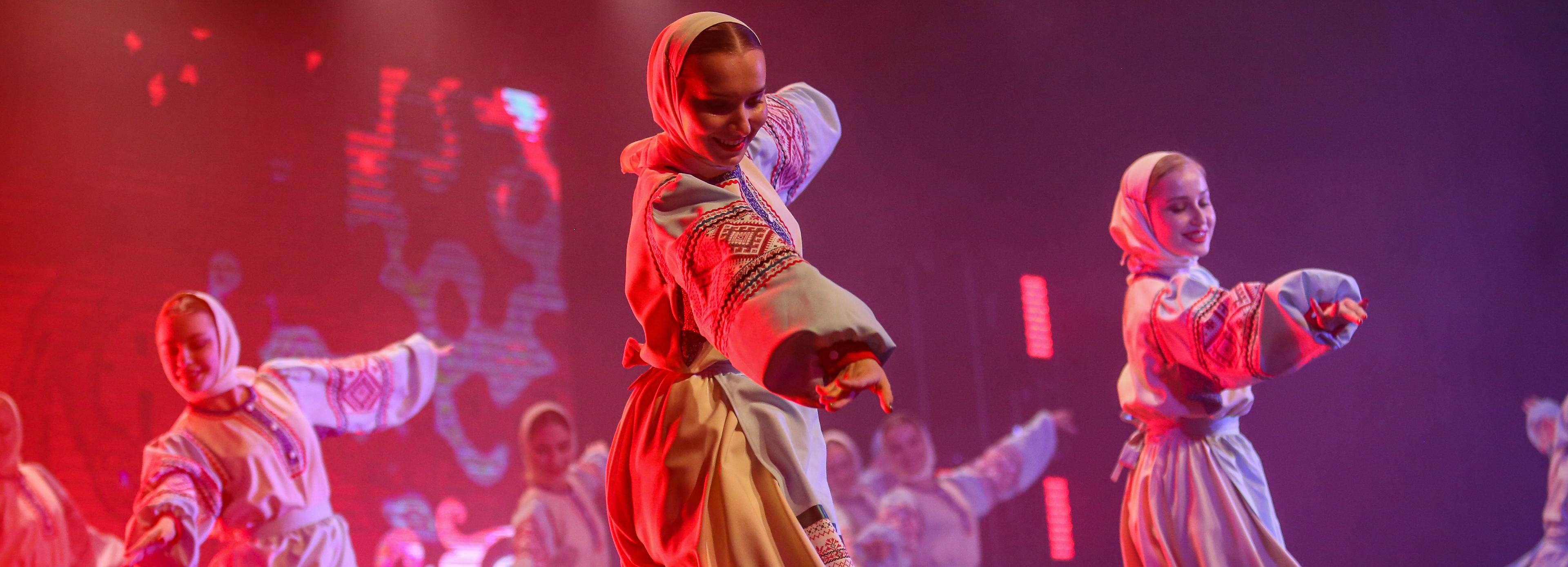 Создать танец за ночь: новосибирцы выступили на проекте «ВДвижении»