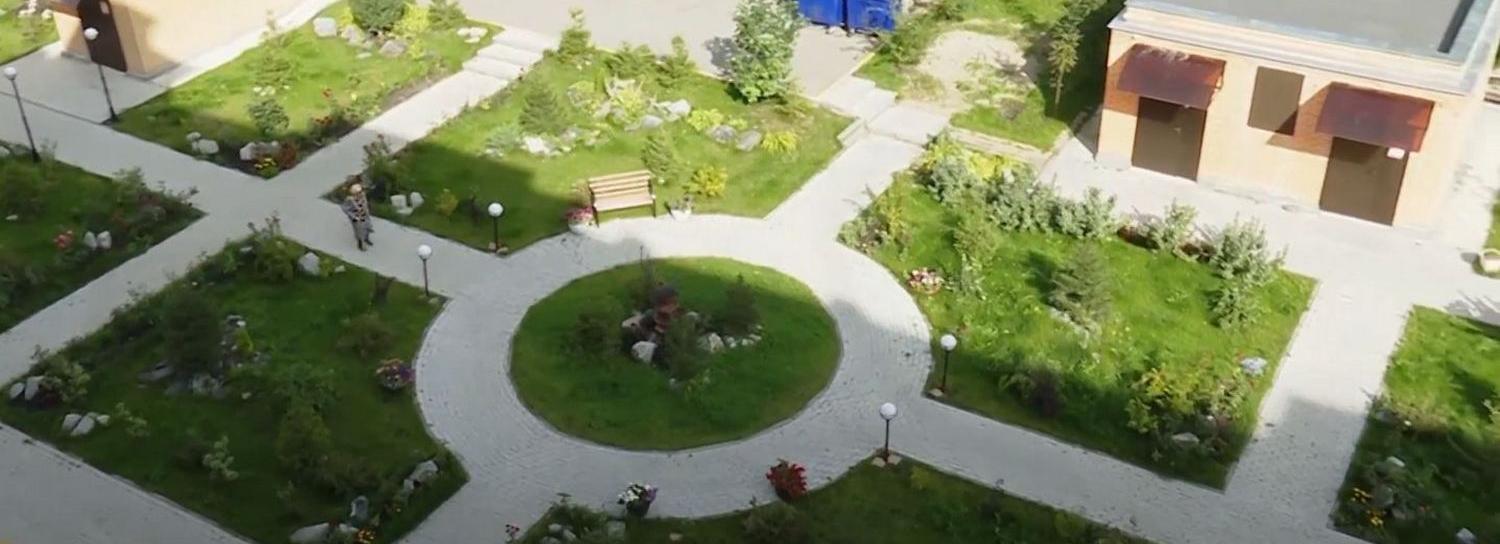 Двор без машин: подземные парковки появляются в старых микрорайонах