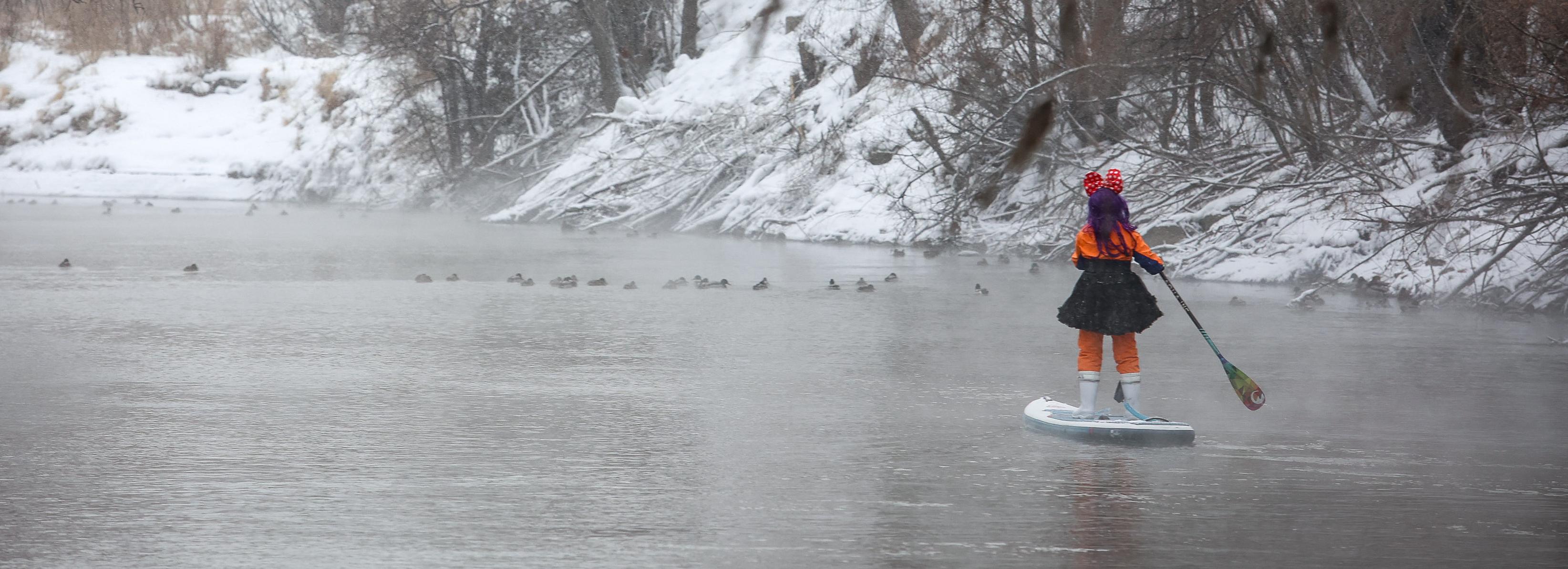 Спасатели советуют не плавать по Оби в пуховиках и карнавальных костюмах