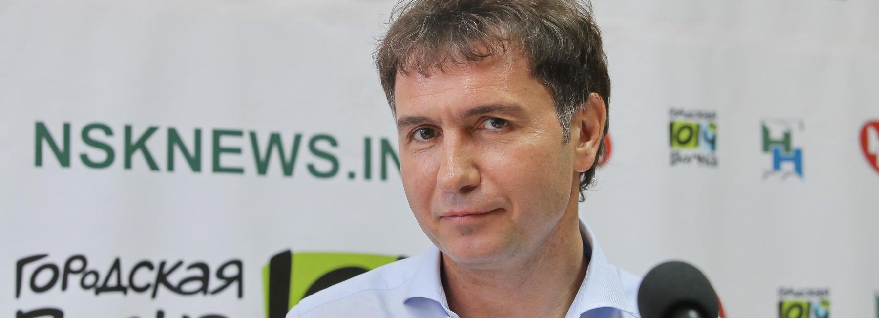 Новосибирцы о вакцинации: мнение спикера горсовета Дмитрия Асанцева