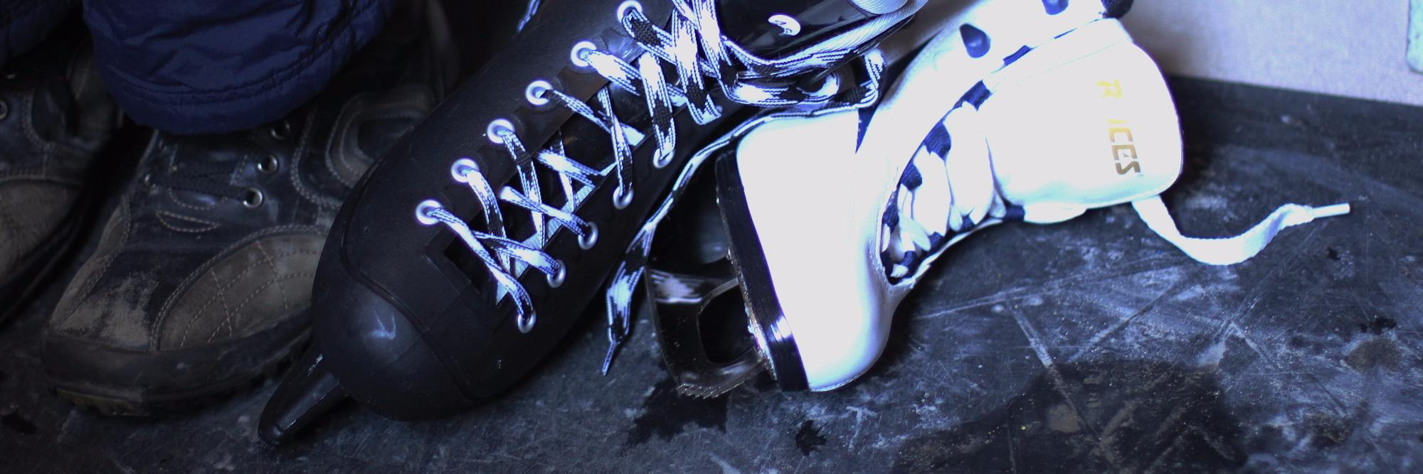 Озеро за типографией «Советская Сибирь» расчистили для катания на коньках