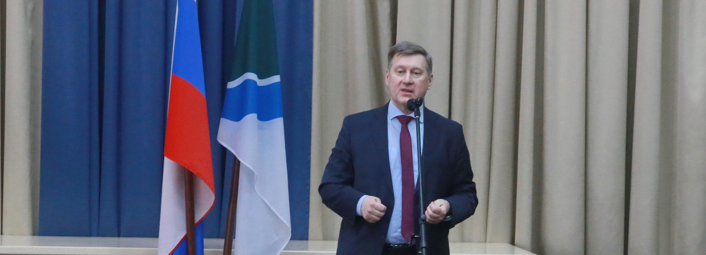 Анатолий Локоть поздравляет с Днём спасателя