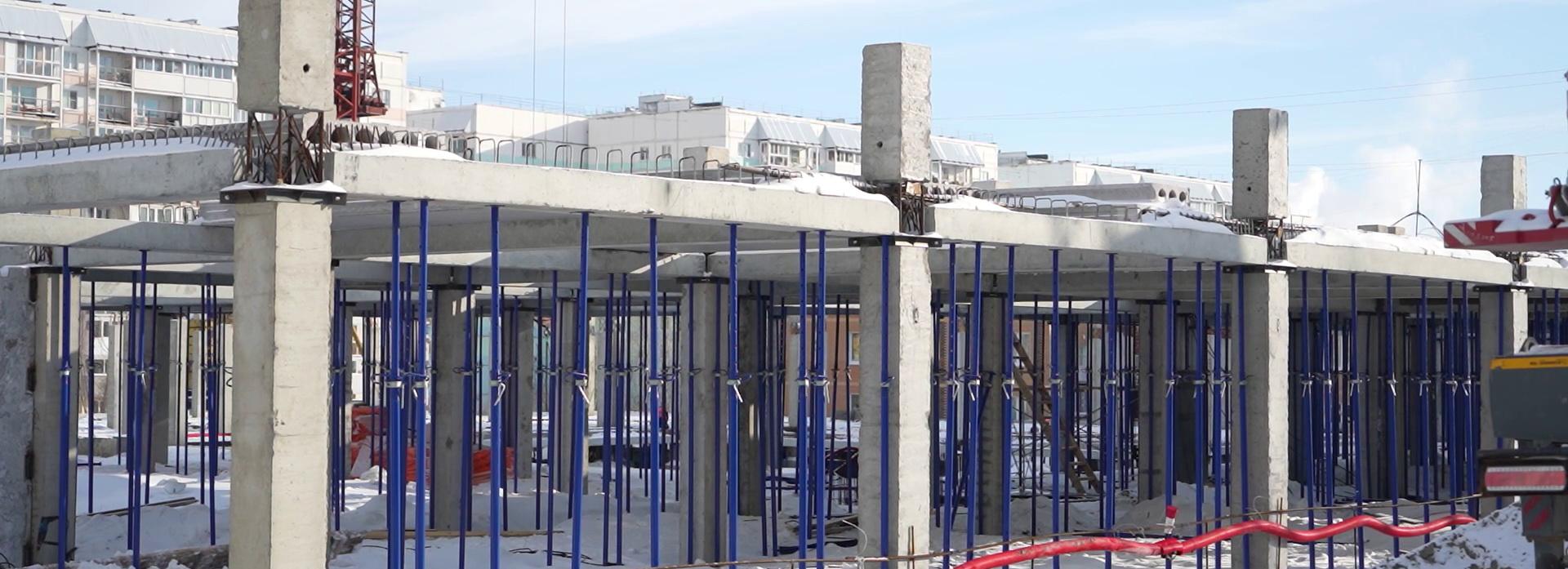 Долгожданную школу на Плющихинском обещают достроить к сентябрю