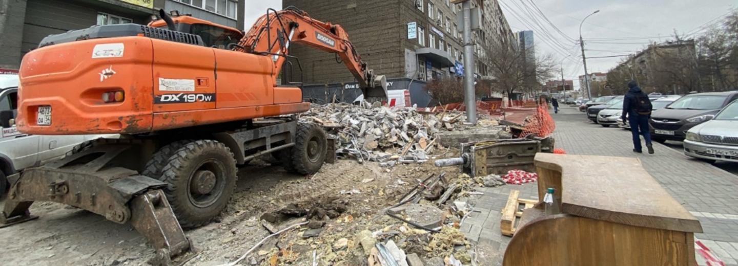 Возле ЦУМа снесли незаконную шашлычную «У Манвела»