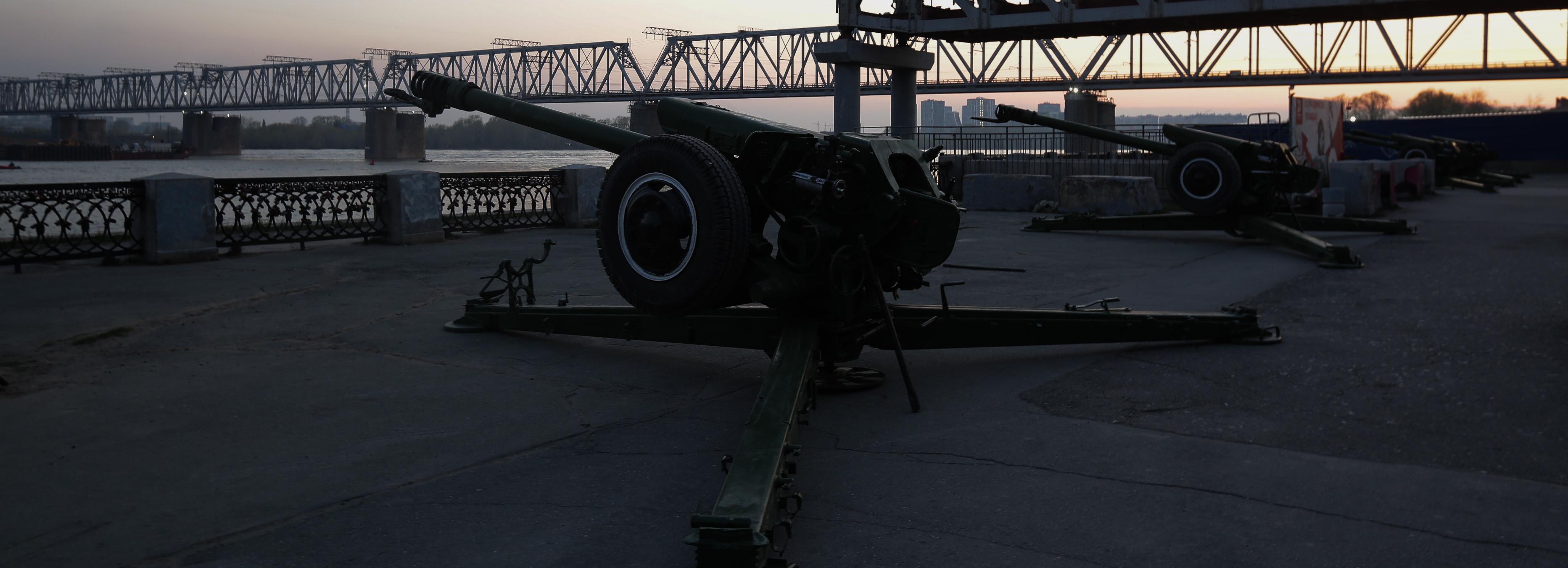 Октябрьский мост перекроют на время салюта 9 мая в Новосибирске