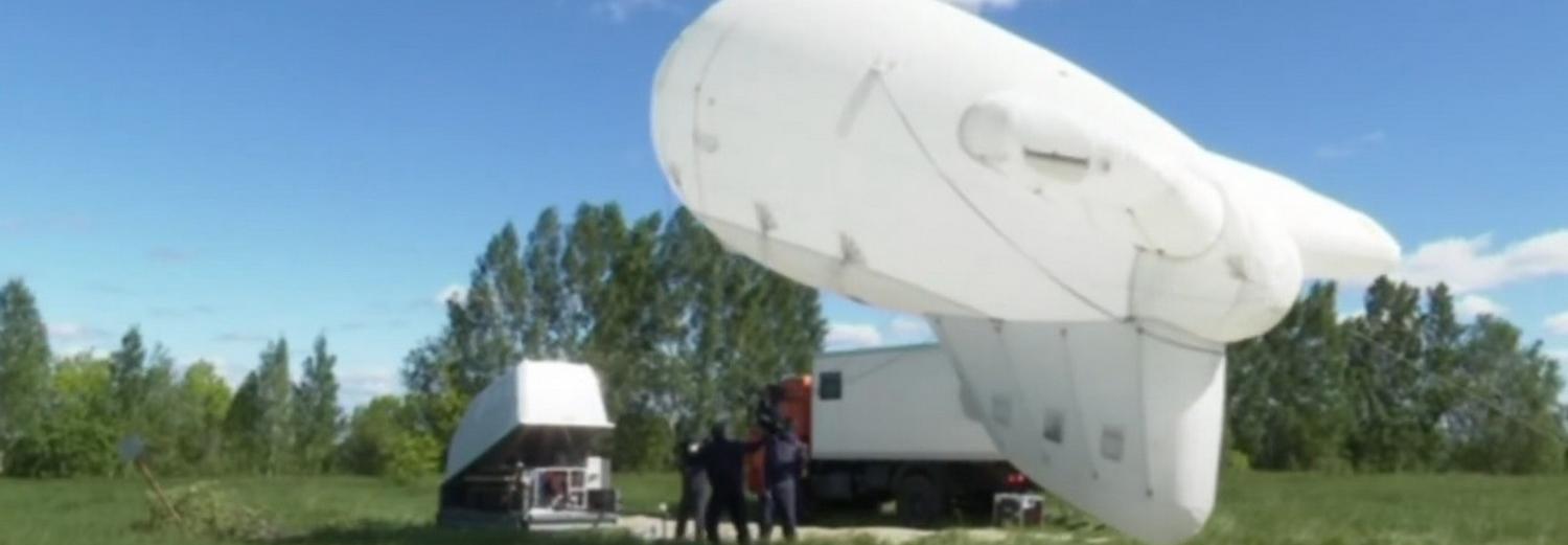 Аэростат с видеокамерами летает над Ордынской трассой