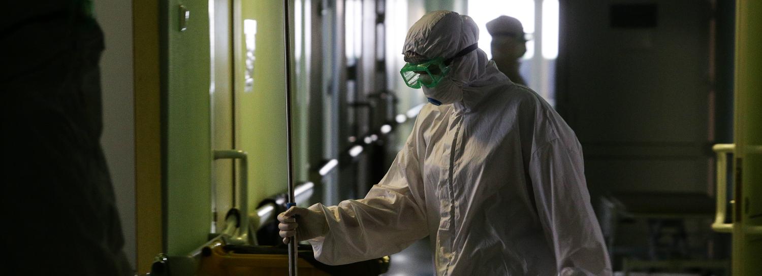 45-летняя женщина и ещё шесть новосибирцев умерли от коронавируса