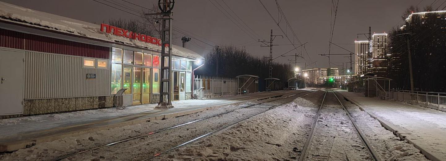 Поезд насмерть сбил женщину в Новосибирске