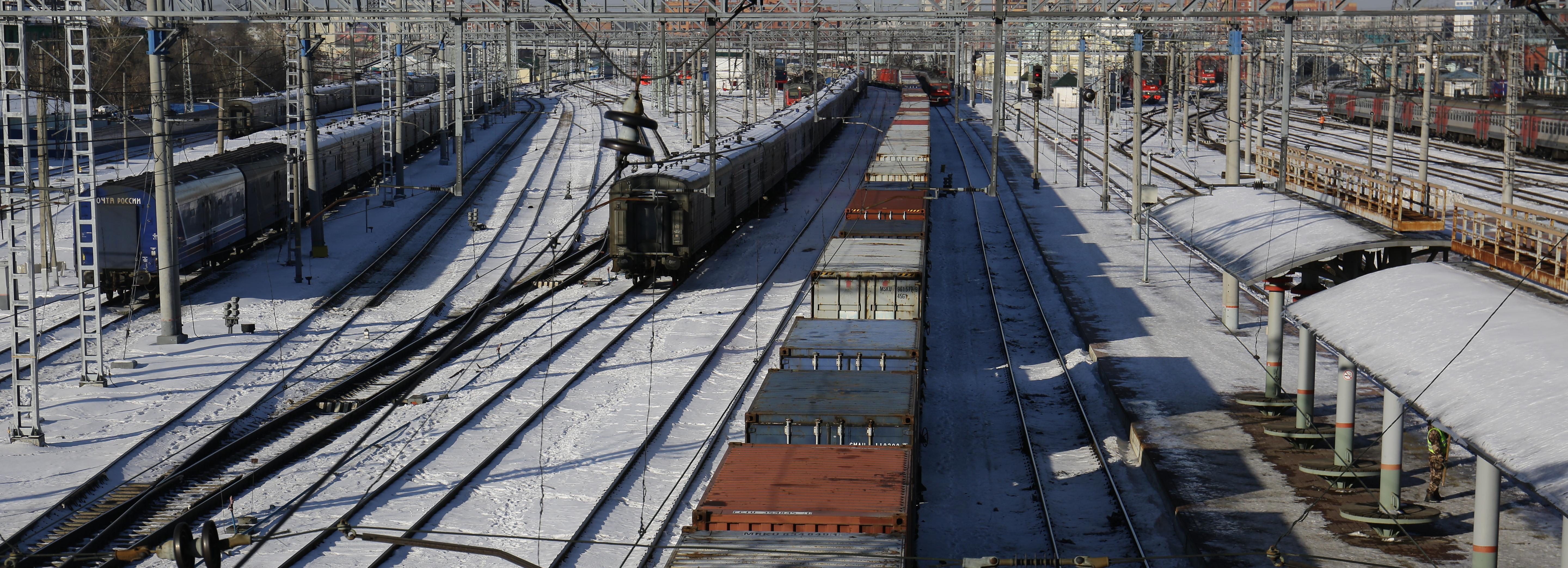 Утечку ядовитого вещества нашли на станции Инской в Новосибирске