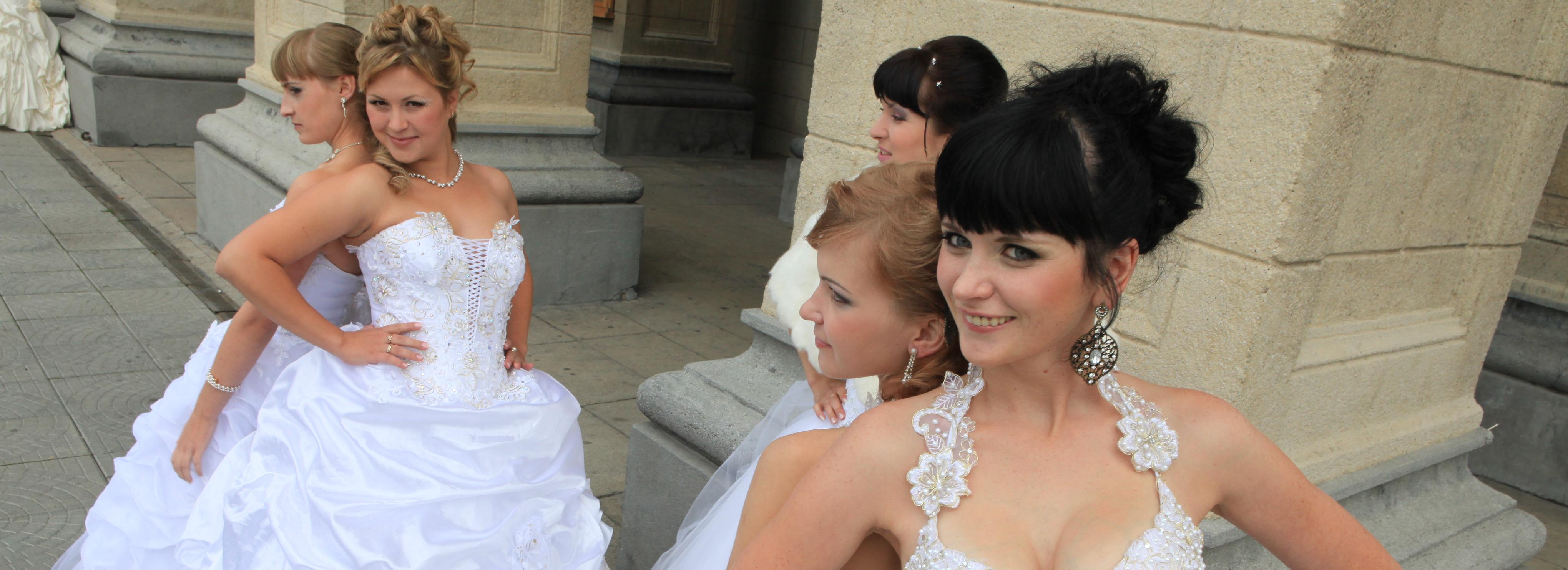 Список красивых дат 2023 года составили в новосибирском ЗАГСе