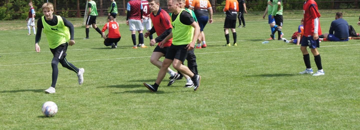 «Первомаец» собрал футболистов в честь 130-летия Новосибирска