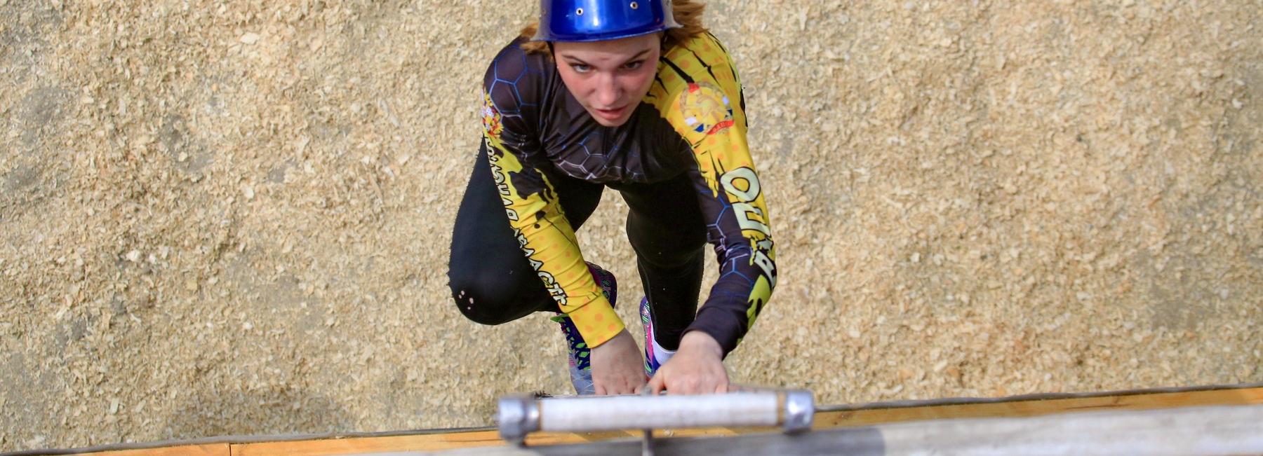 Четырёхэтажную штурмовую башню построили на стадионе «Фламинго»