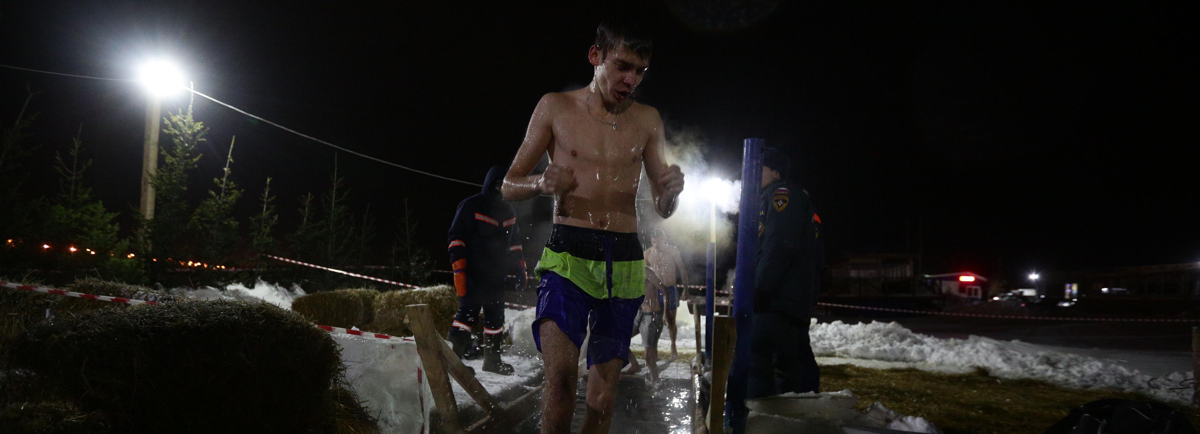 Крещенские купания не запретят в Новосибирской области