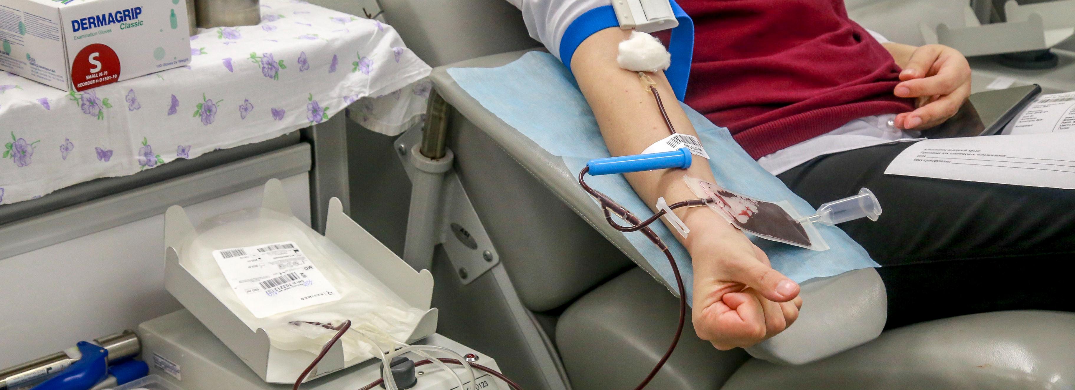 Почётным донорам в Новосибирске увеличили размер ежегодной выплаты