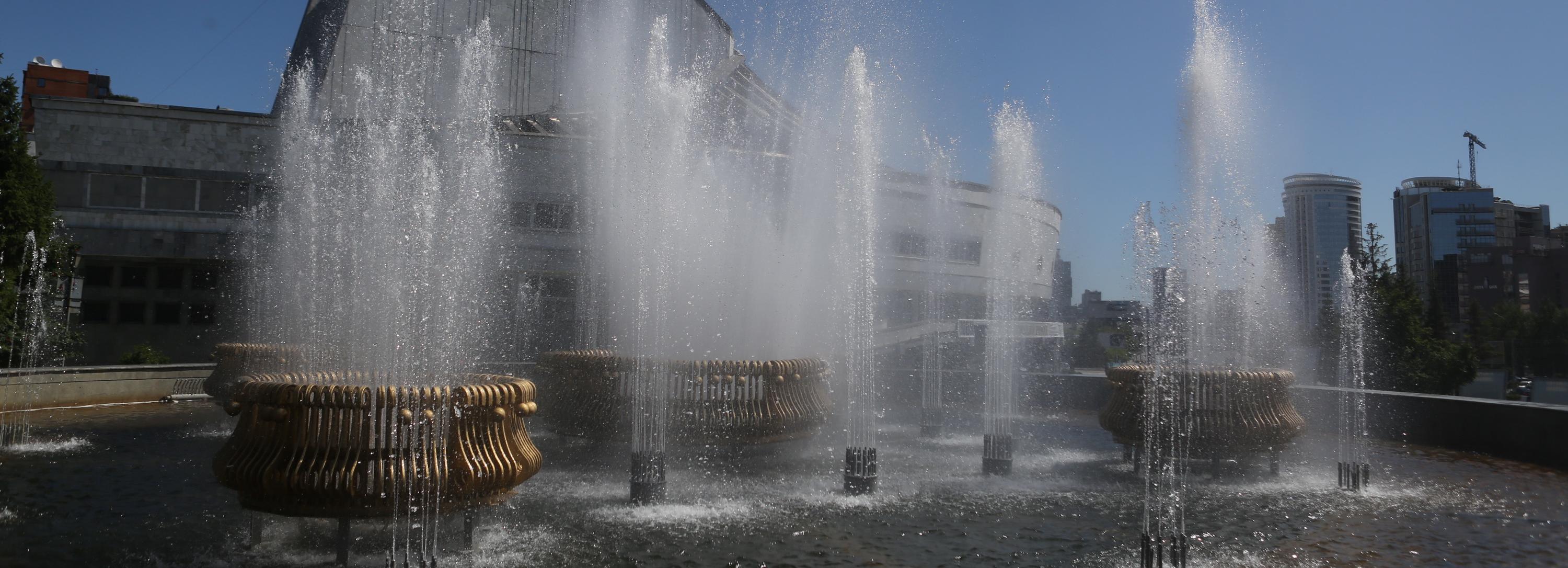 10-часовое попурри для фонтана у «Глобуса» запишет сибирский музыкант