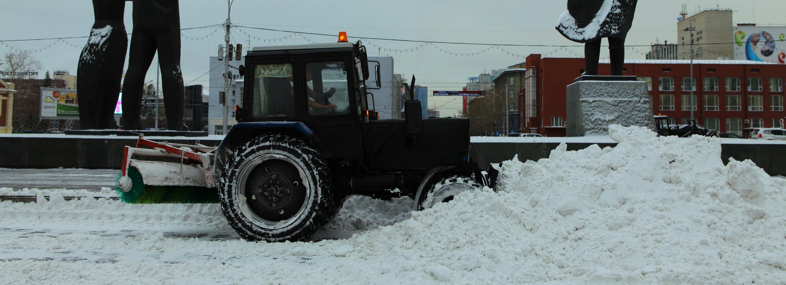 Где будут убирать снег 10 марта в Новосибирске — список улиц