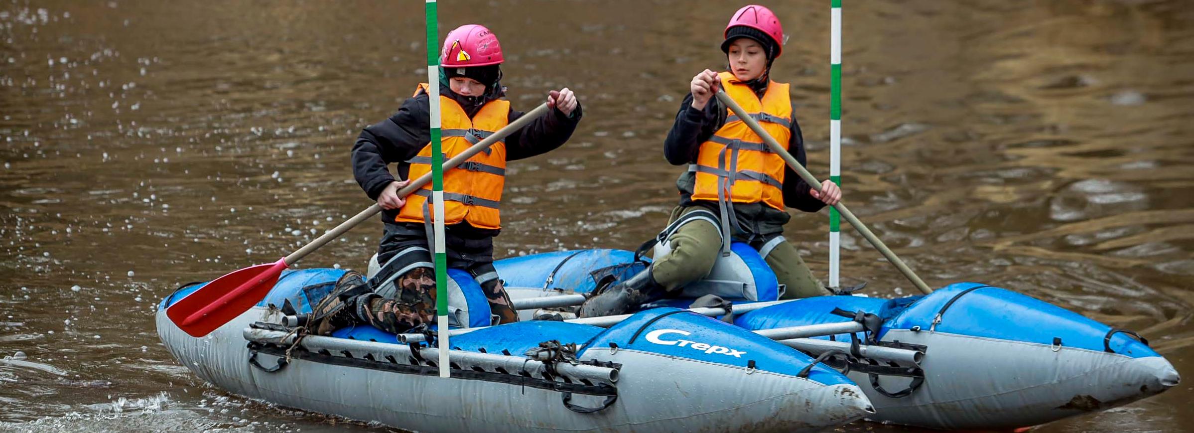 Гонки катамаранов прошли на реке Туле: 15 эмоциональных фото