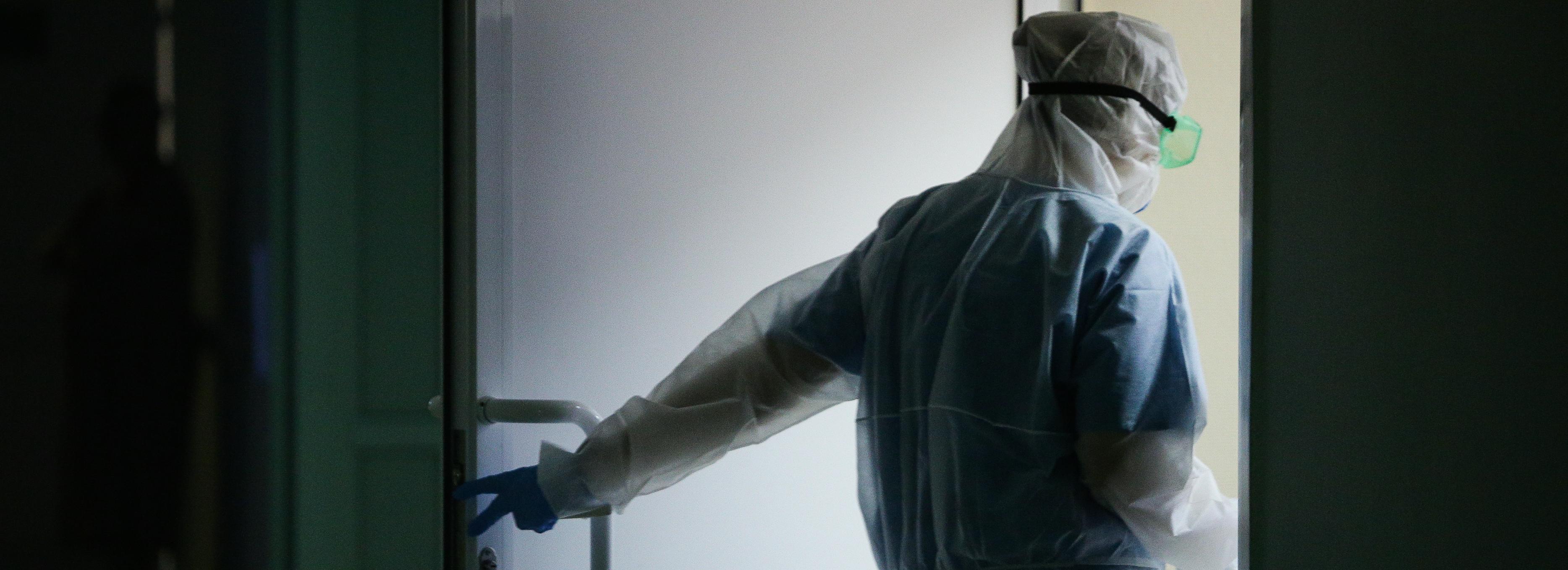 Семь мужчин и две женщины умерли от COVID-19 в Новосибирской области