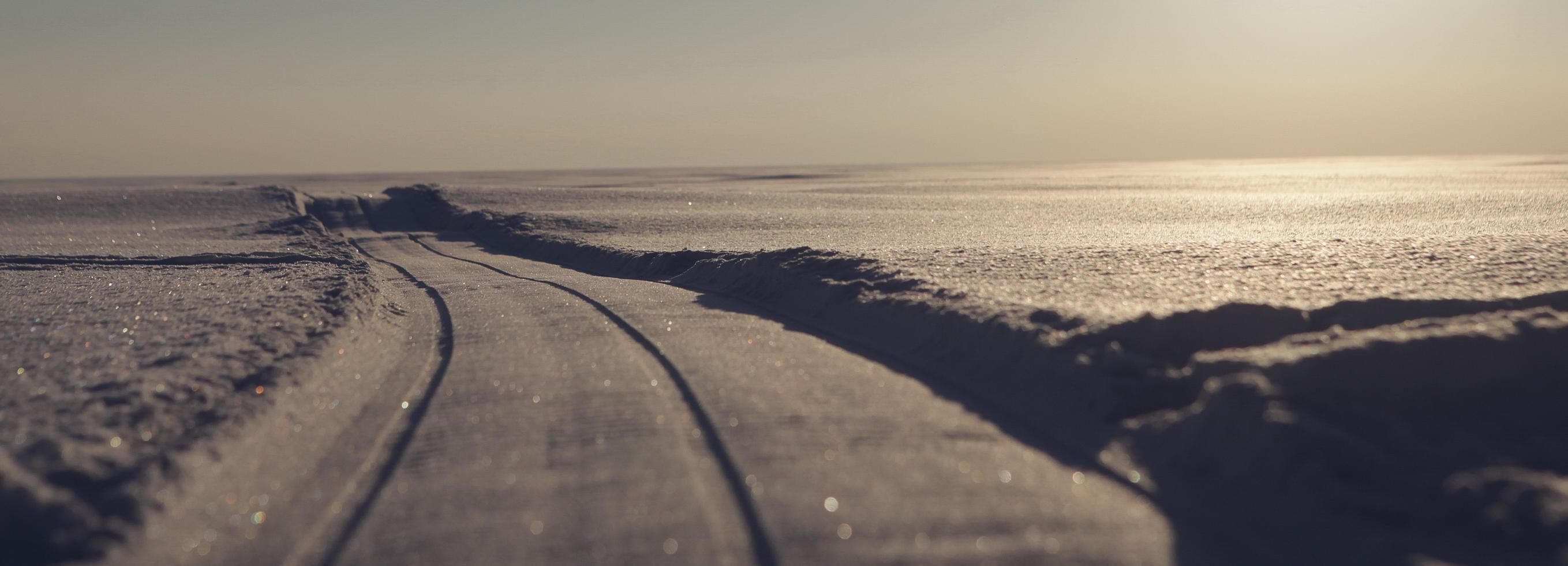 Задавивший рыбака в палатке водитель заплатит его семье 4,4 млн рублей