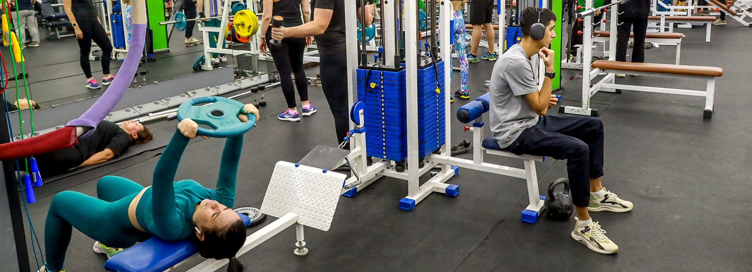 «Подснежники» проснулись: в спортзалах города отмечают наплыв новичков