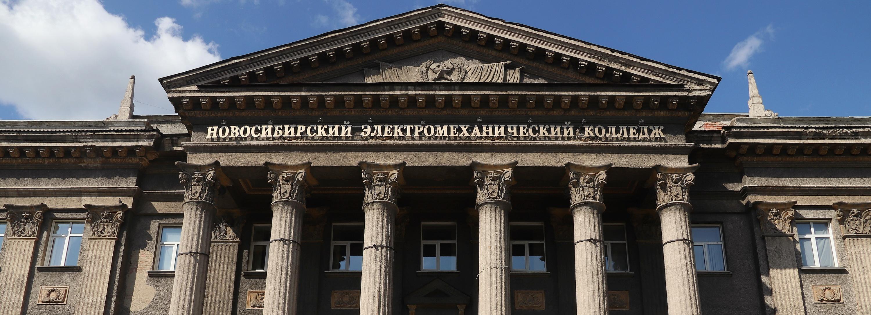 Первомайка: район неоклассицизма, чёрных крестов и утерянной «овечки»