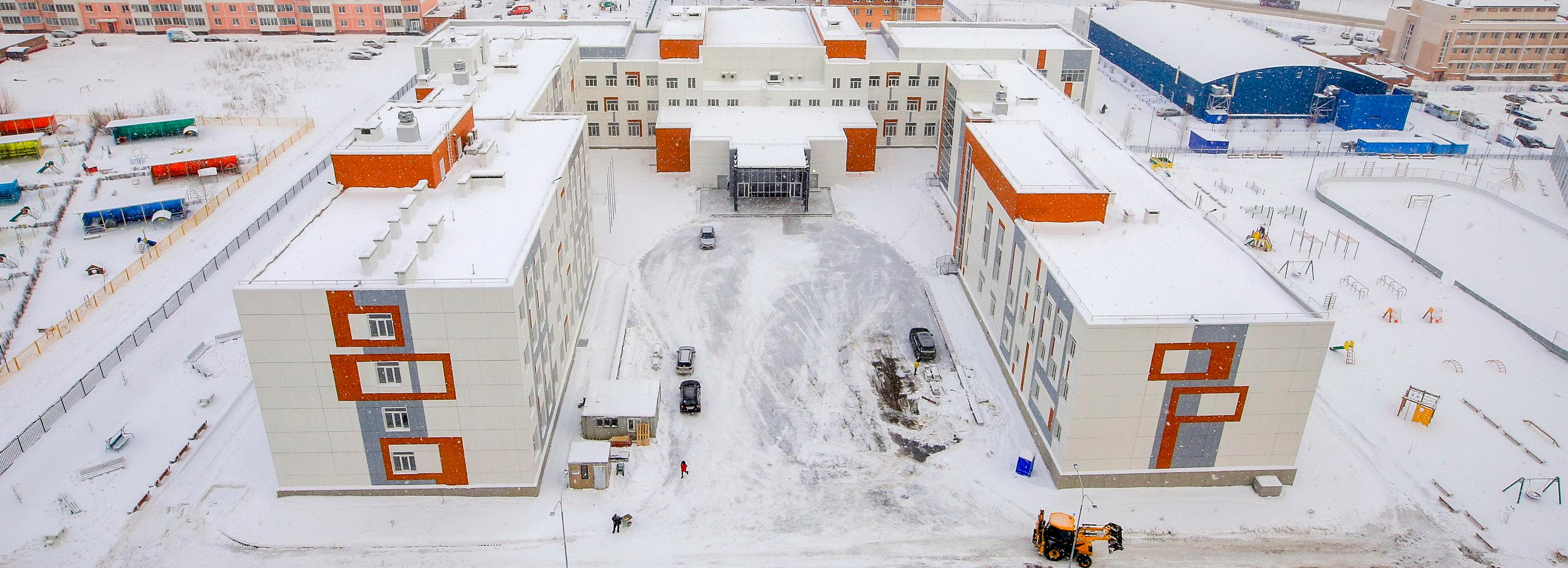 Новую школу на 1100 мест в микрорайоне «Родники» сдадут в декабре