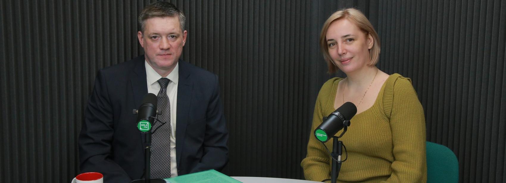 Районная приёмная: фонари, деревья и дороги Советского района