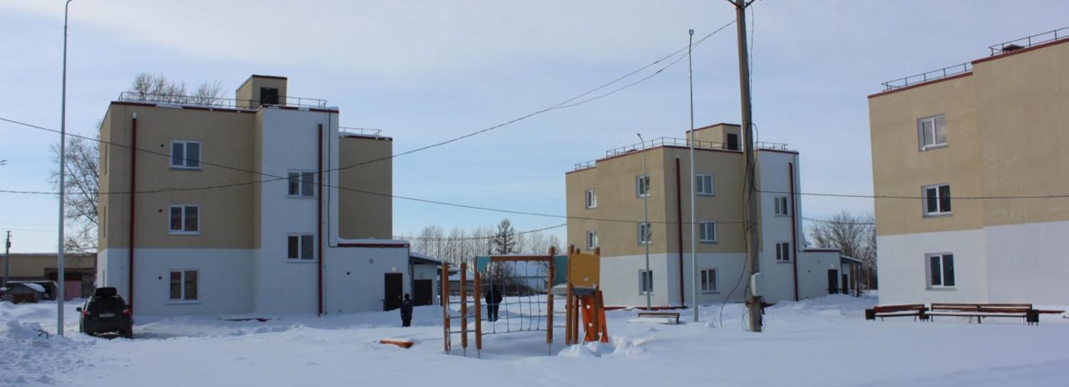 Четыре дома для сирот построили в Новосибирской области