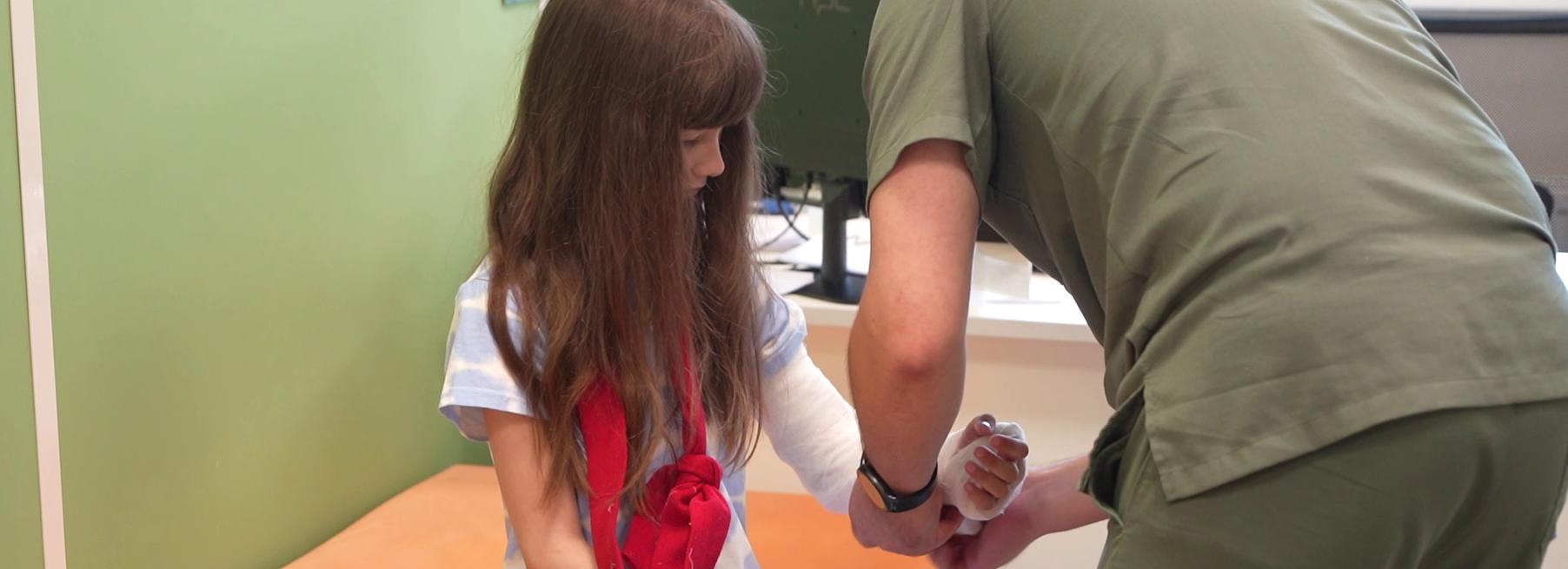 Новый травмпункт в левобережье принимает детей без прописки и полисов