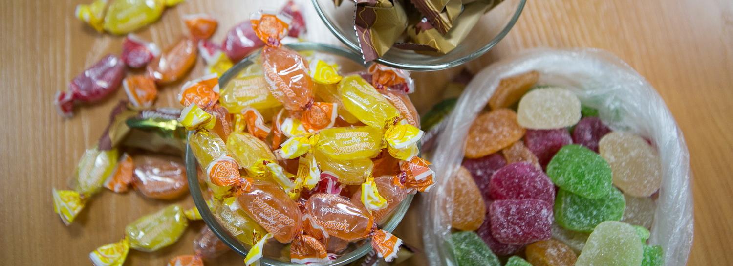 Более 16 тысяч новогодних подарков купит мэрия Новосибирска