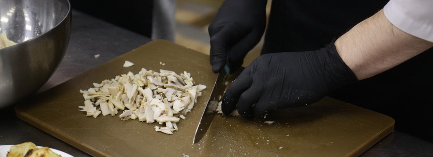 Новосибирские автодилеры и рестораторы просят разрешить им работать