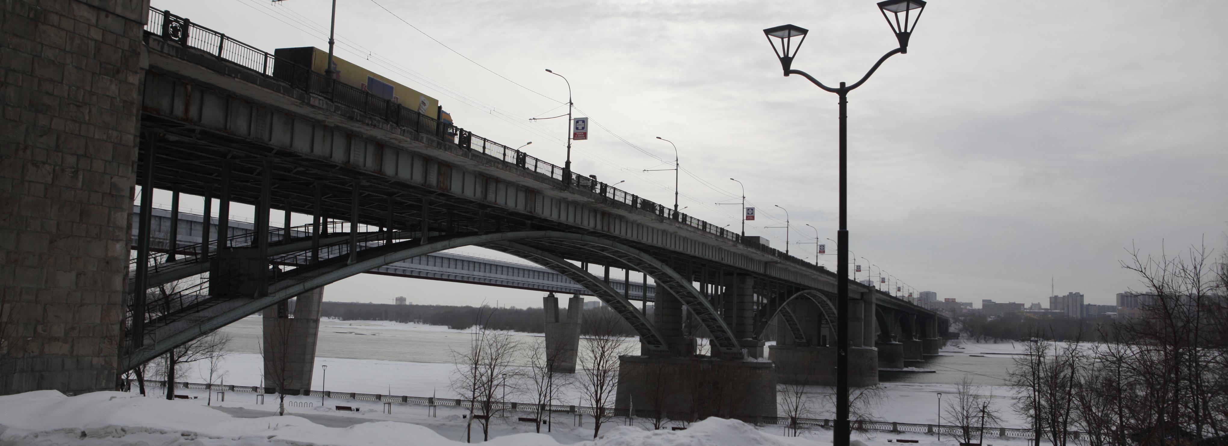 Женщина гуляла у реки Обь в Новосибирске и упала в воду