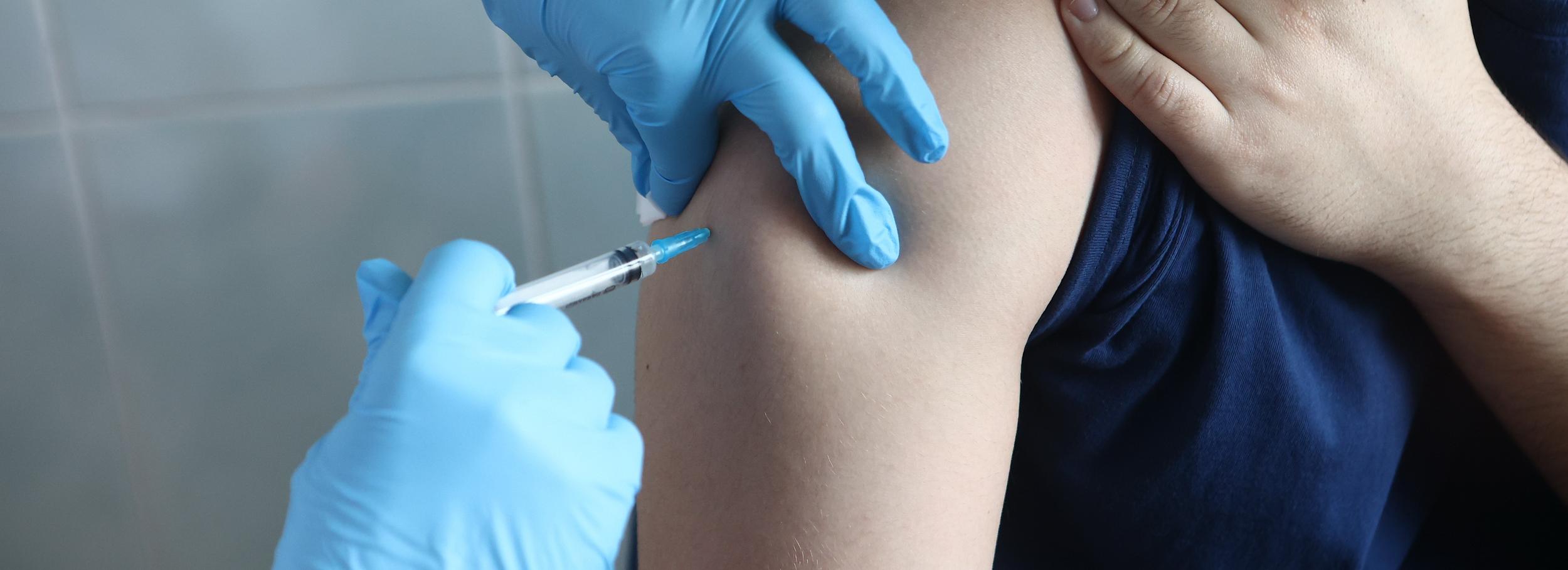 900 тысяч человек сделали прививки от гриппа в Новосибирской области