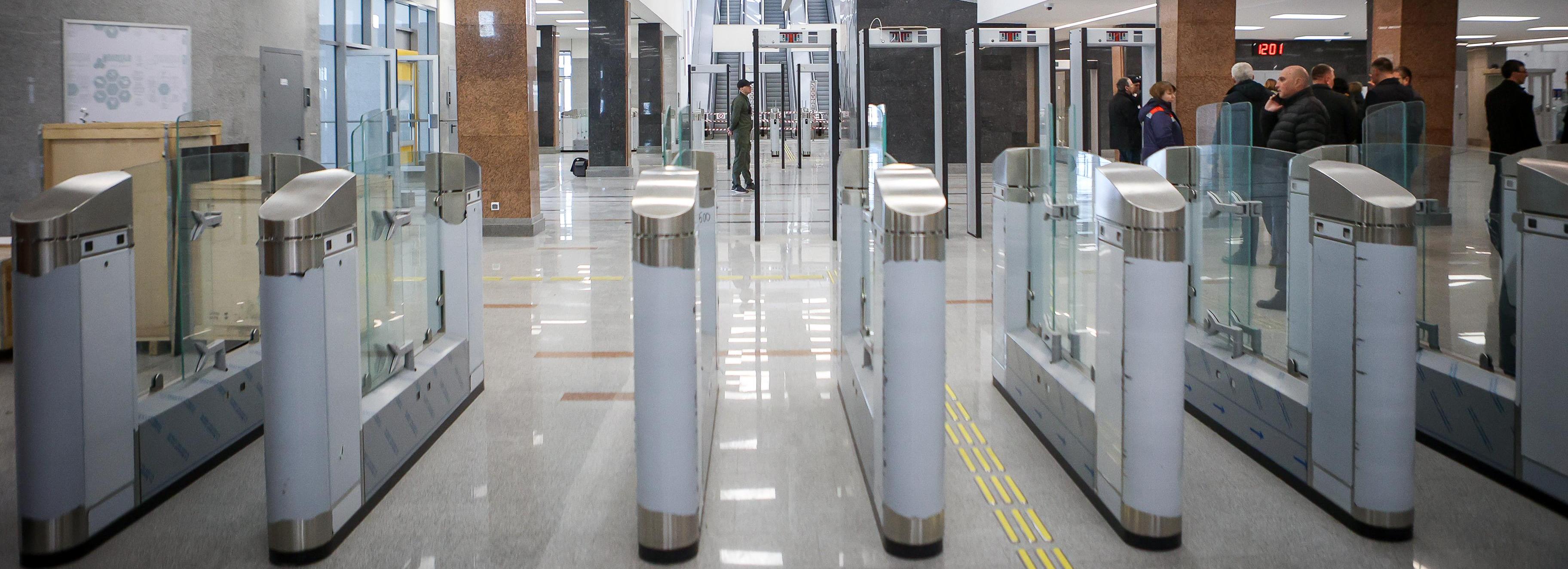 Техническую остановку начали делать поезда метро на станции «Спортивная»