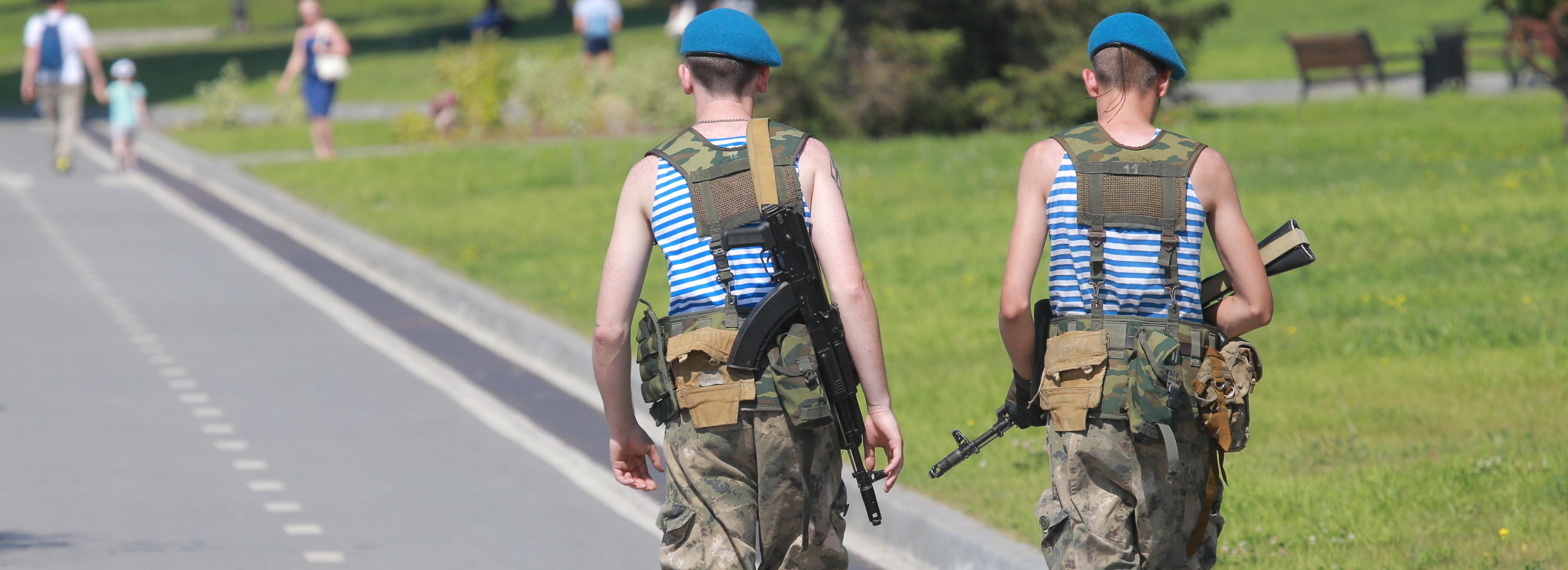 Военкомат назвал все выплаты, положенные добровольцам из Новосибирска