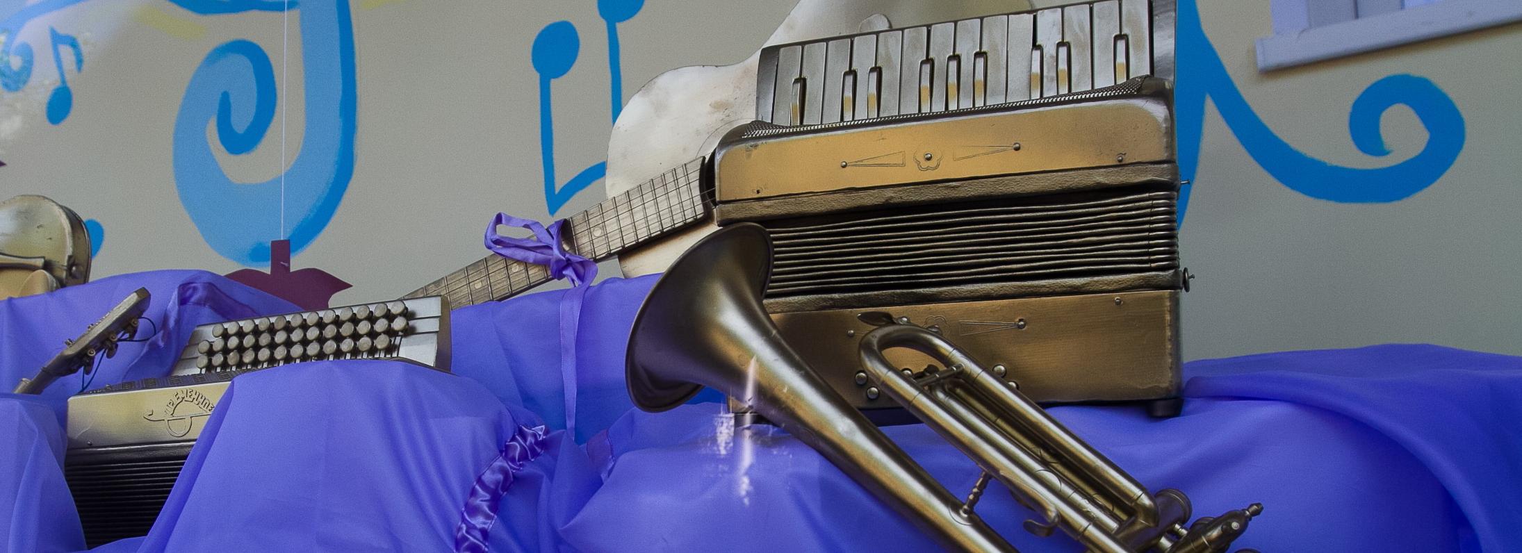 «Здесь я вырос и влюбился»: о ком песня на музыку Александра Зацепина