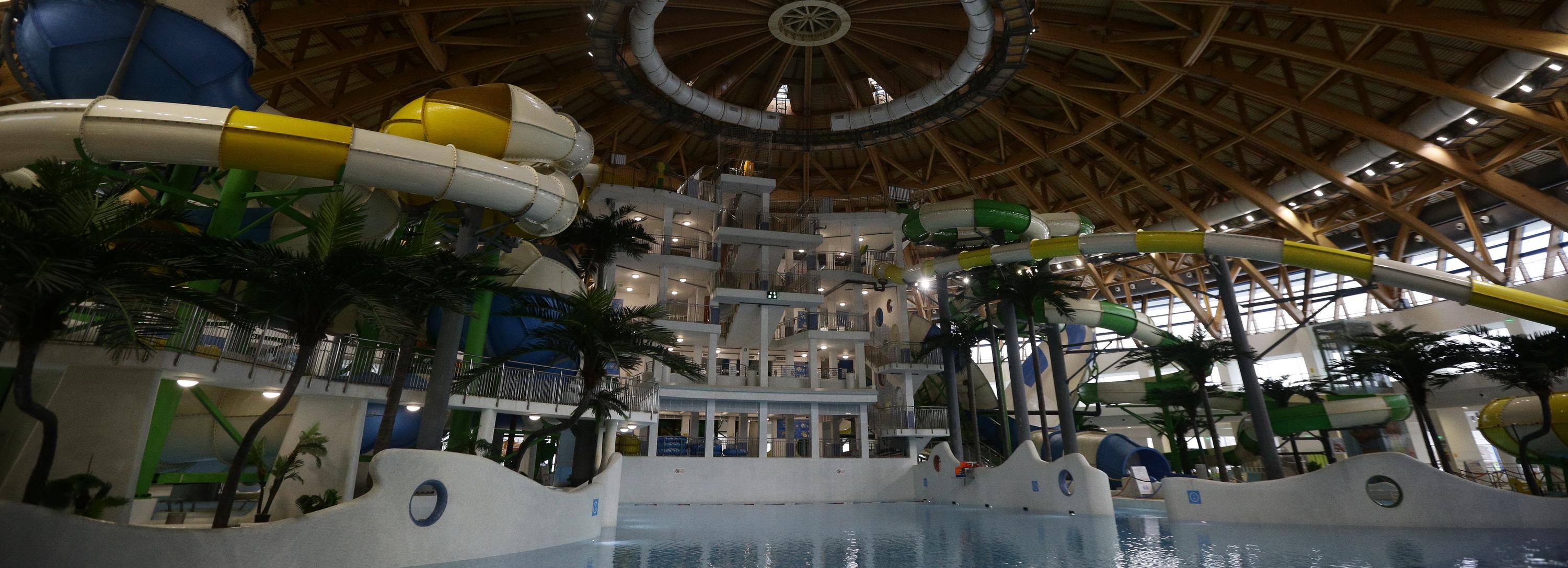 Понёсший большие убытки аквапарк в Новосибирске готовят к открытию