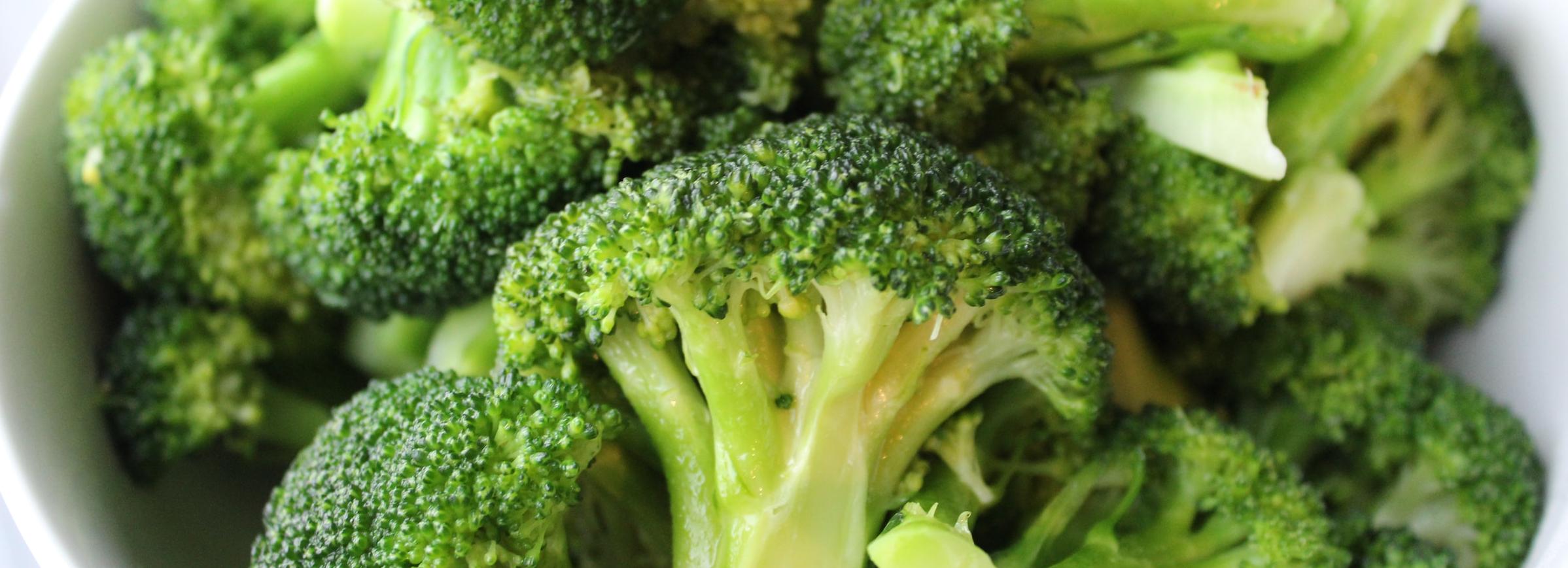 Чем кормить мозг для профилактики болезни, от которой нет лекарств