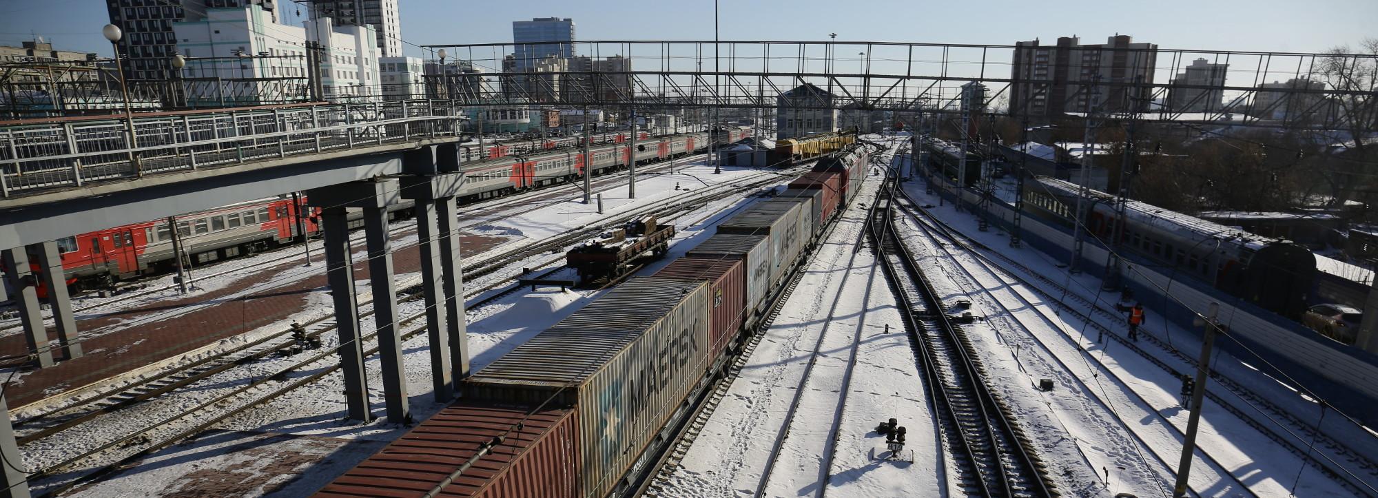 Экс-замначальника депо в Новосибирске получил четыре года за взятку