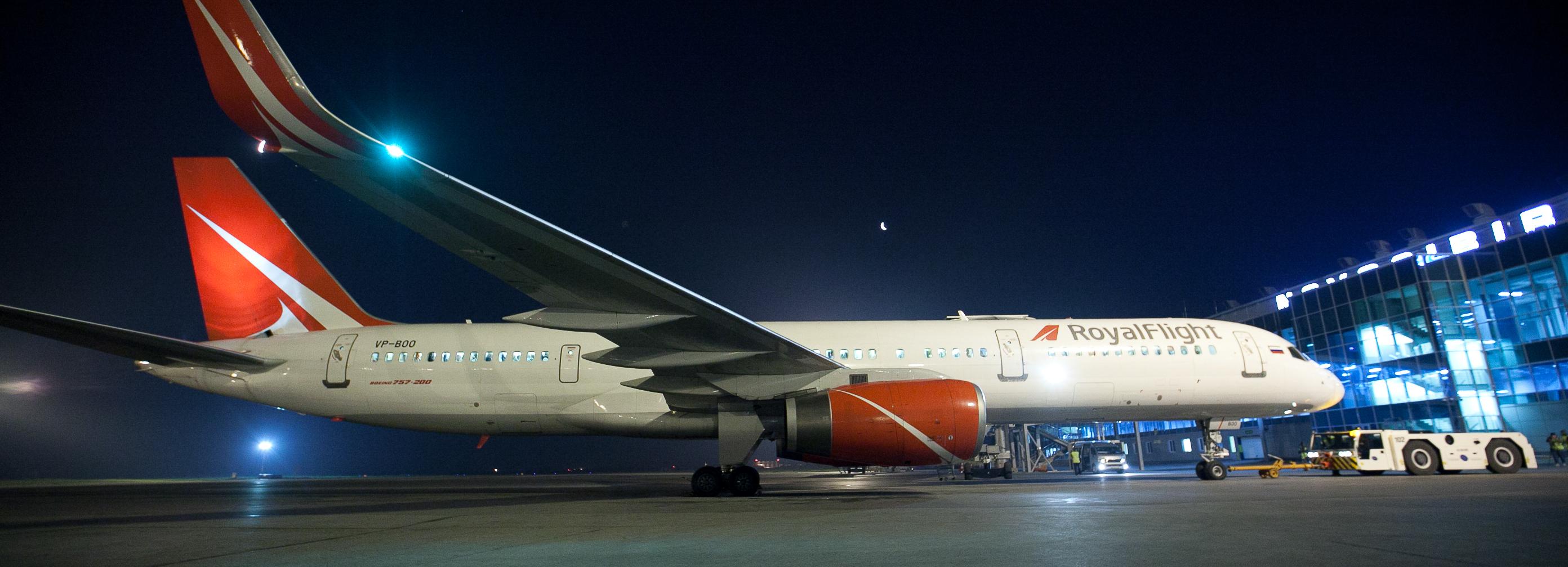 Новосибирский врач спасла пассажира на рейсе из Занзибара